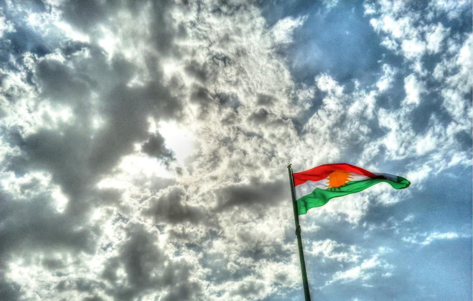 GIFT FROM SWEDISH PARLAMENT MEMBERS TO KURDISH PEOPLES