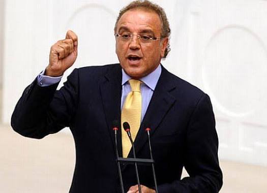 Sırrı Sakık, Çömez’in sözlerine dikkat çekerek, “Asıl alçaklık nedir biliyor musunuz? Ülkeyi birlikte kurduktan sonra dönüp Kurdü yok sayanlar alçaktır